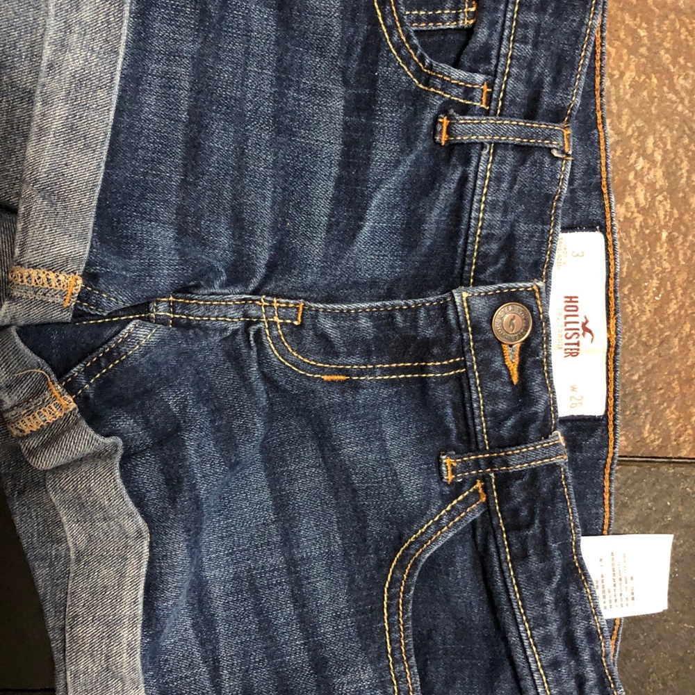 Hollister “oh hell no you ain’t “ shorts